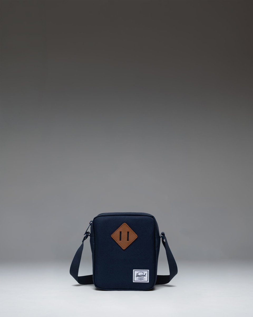 Herschel Heritage Crossbody – produktový pohled
