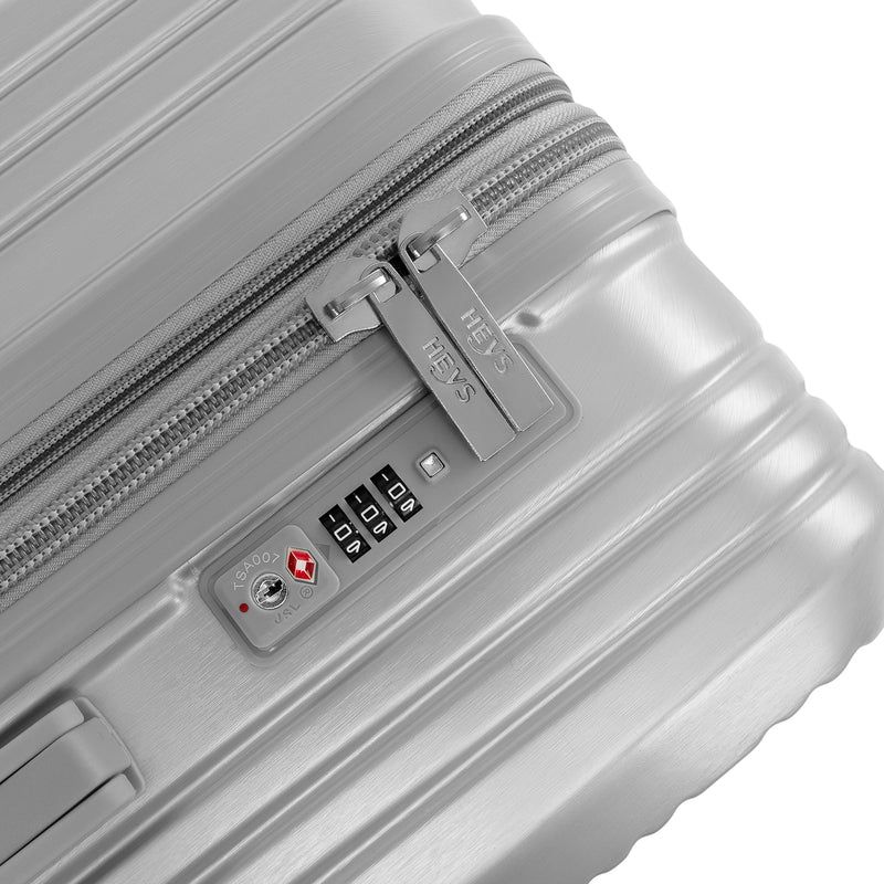 Heys AeroLite S,M Silver – TSA zámek v čisté siluetě