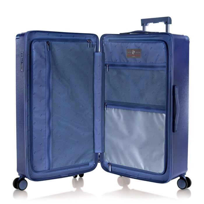 Heys Luxe L Trunk Navy – Podšívka ladí s vnějším designem