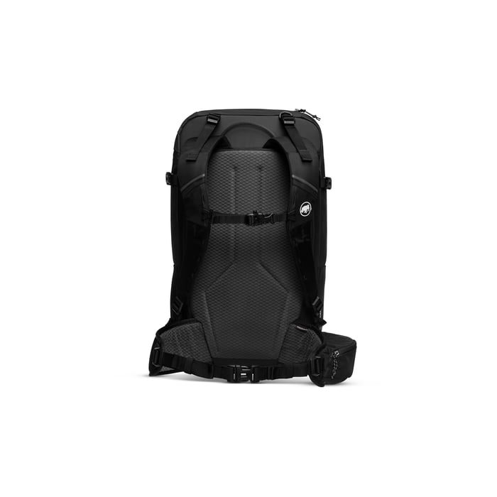 Mammut Nirvana 35 – Velká hlavní komora dostupná zezadu