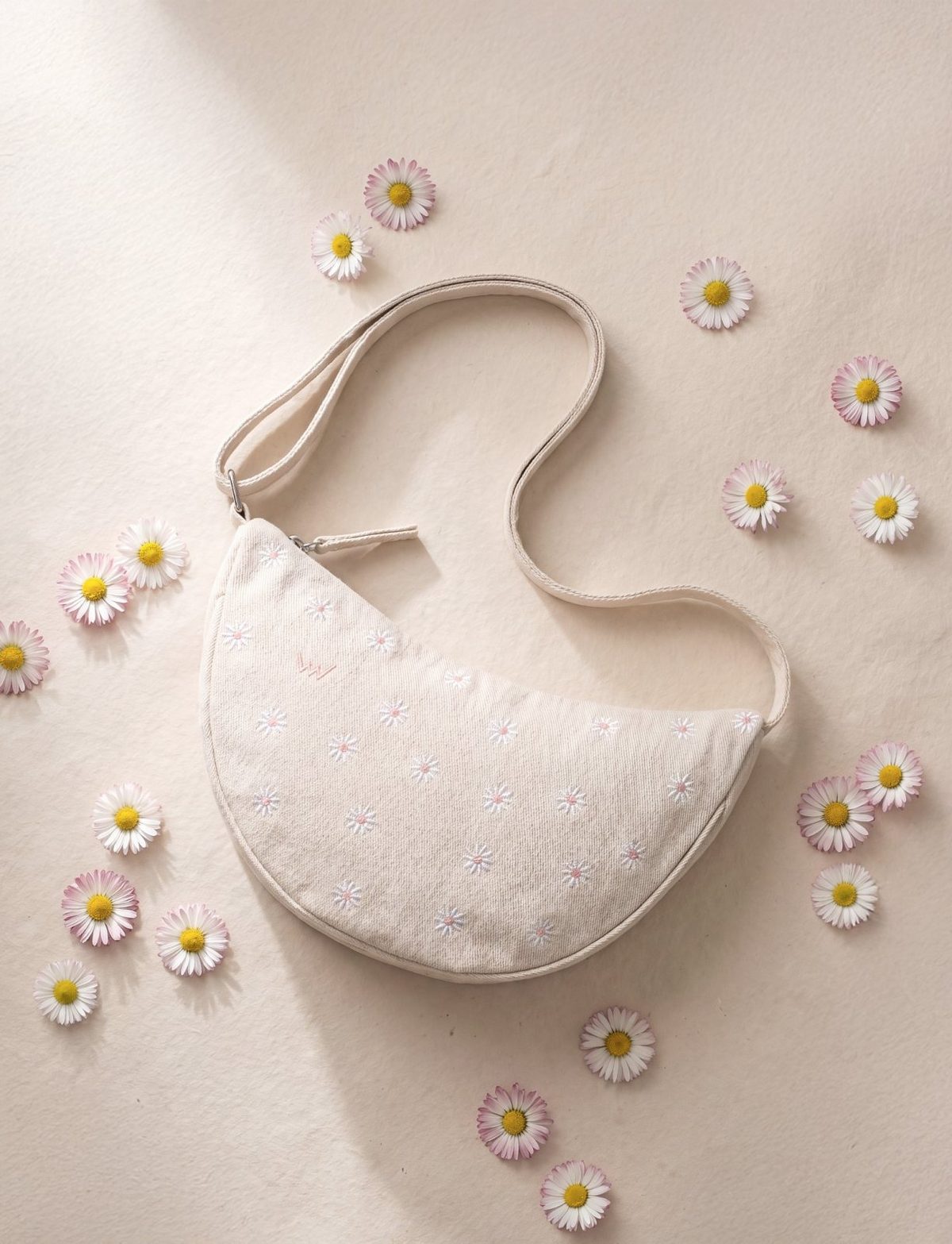 Vuch Clorinda Daisy – fotografie výrobce
