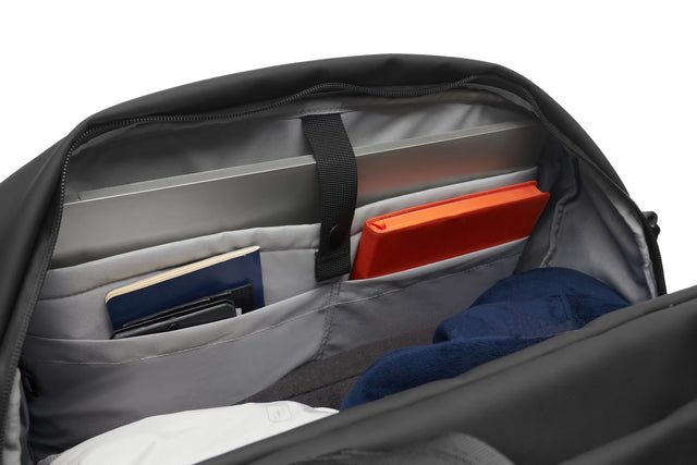 XD Design Urban Weekend Bag – Notebook a malé věci zvlášť