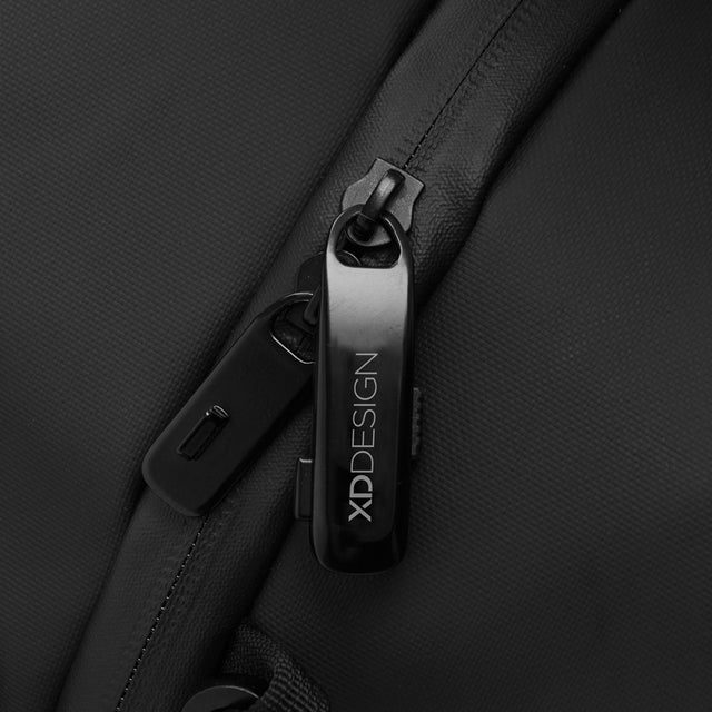 XD Design Urban Weekend Bag – Kovové zajištění hlavního zipu