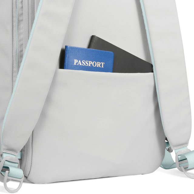 XD Design Switch Backpack – Drobnosti oddělené od hlavní výbavy