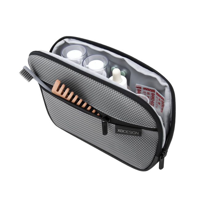 XD Design First Class All-in-One Travel Case – Oddělená mokrá a suchá část