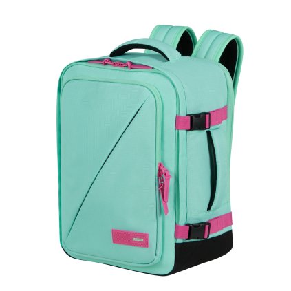 AT PROD COL 150909 B026 FRONT 34 81a4ec4ea985bb6646bfefa5dcac6064ff247ca4