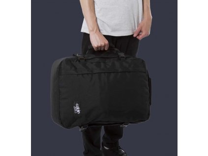 CabinZero Classic Ultra-light Absolute Black + Sluchátka, myš nebo pouzdro