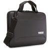 Thule Gauntlet 4.0 brašna na 13" MacBook Pro TGAE2355 + LED svítilna