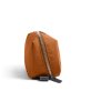 Bellroy Toiletry Kit Plus - Bronze  + Testovací sada toaletních vod ZDARMA