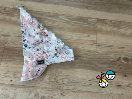 Šáteček s kšiltem - vintage kytičky, Botičkov Chrudim