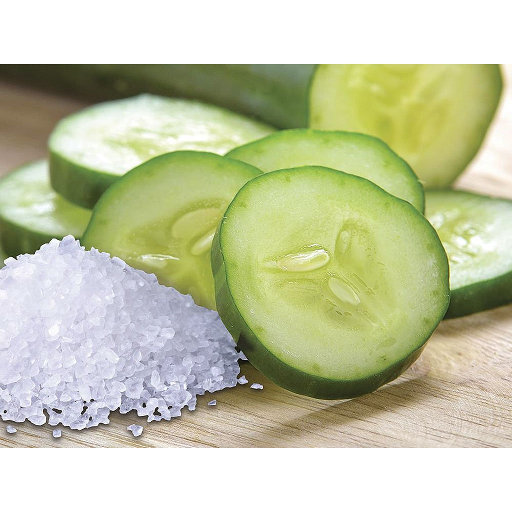Village Candle – vonná svíčka Sea Salt Cucumber (Mořská svěžest), 389 g -  Svět bytových vůní