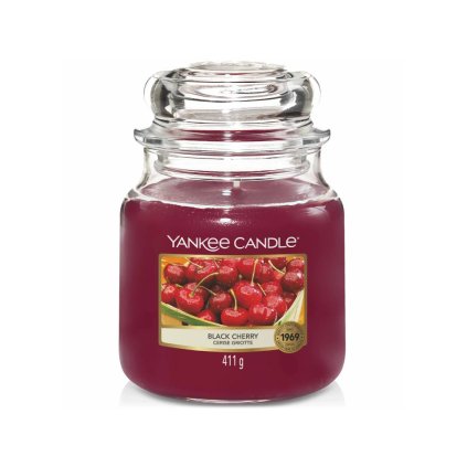 yankee candle black cherry stredni