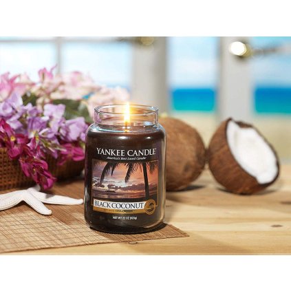 6740 yankee candle vonna svicka black coconut stredni
