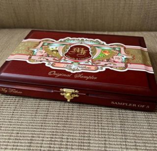 🔥 Novinky od My Father na našem e-shopu! 🔥 Do nabídky přibyly skvělé sampler sety od rodiny Garcia, které jsou ideální jak...