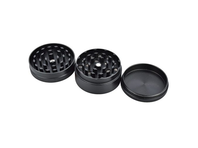 Drtič tabáku Dreamliner kovový Smiley, 50mm  Drtič tabáku Dreamliner kovový Smiley, 50mm