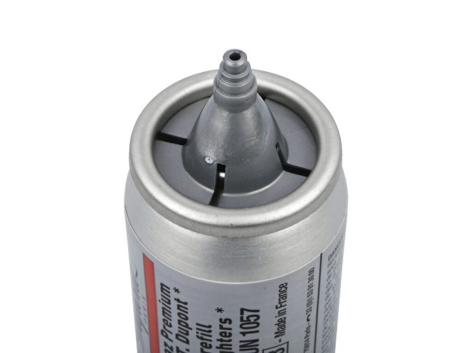 Plyn do zapalovače S.T. DuPont červený, 30ml  Plyn do zapalovače S.T. DuPont červený, 30ml