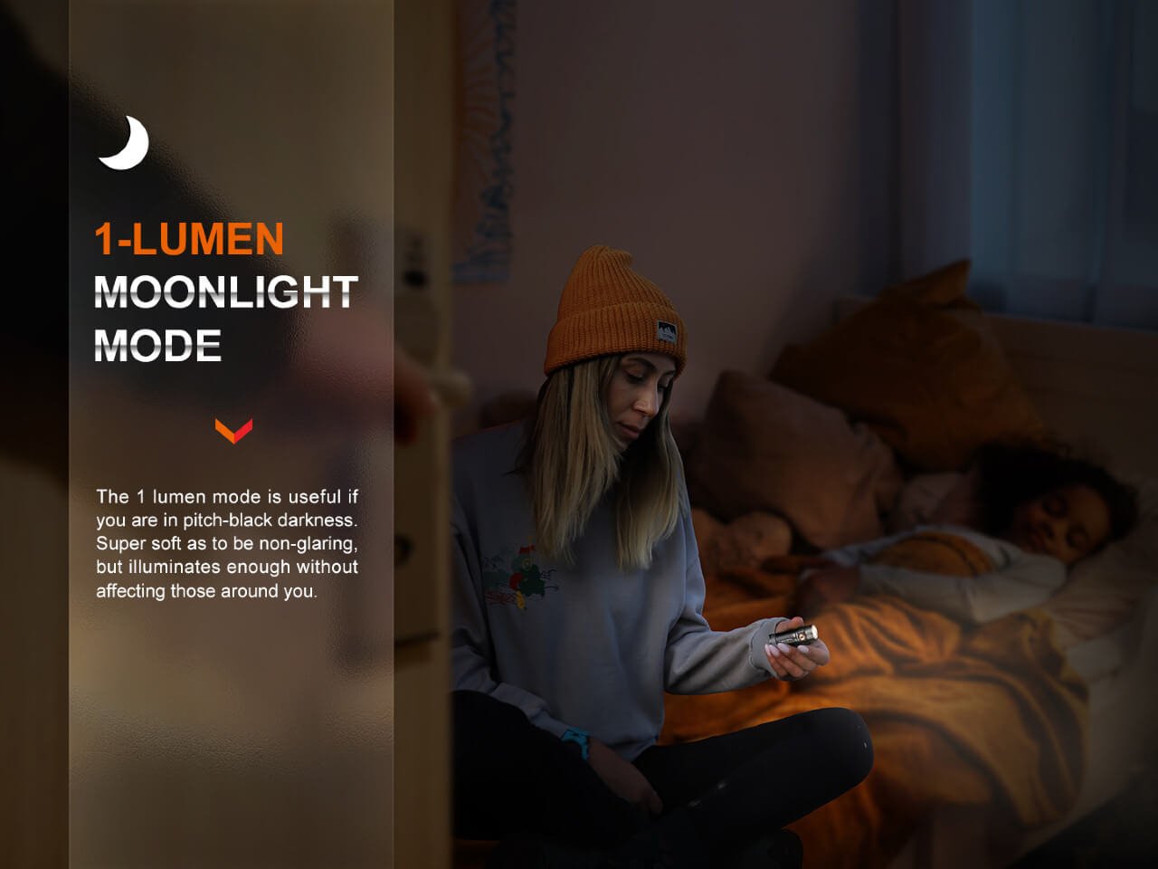 Fenix E18R V2.0 v mesačnom režime 1 lúmen jemne svieti v detskej izbe a nezobudí spiace dieťa