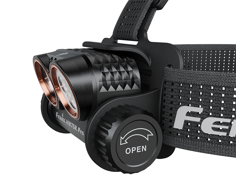 Skrutkovací kryt akumulátora Fenix HM75R Pro s nápisom OPEN, vymeniteľný akumulátor 21700 v tele čelovky