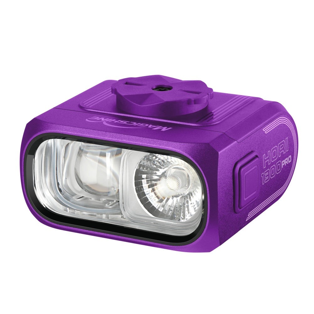 Predné cyklosvetlo Magicshine HORI 1300 PRO Purple s dvojitou optikou Duo Optics vo fialovom hliníkovom tele