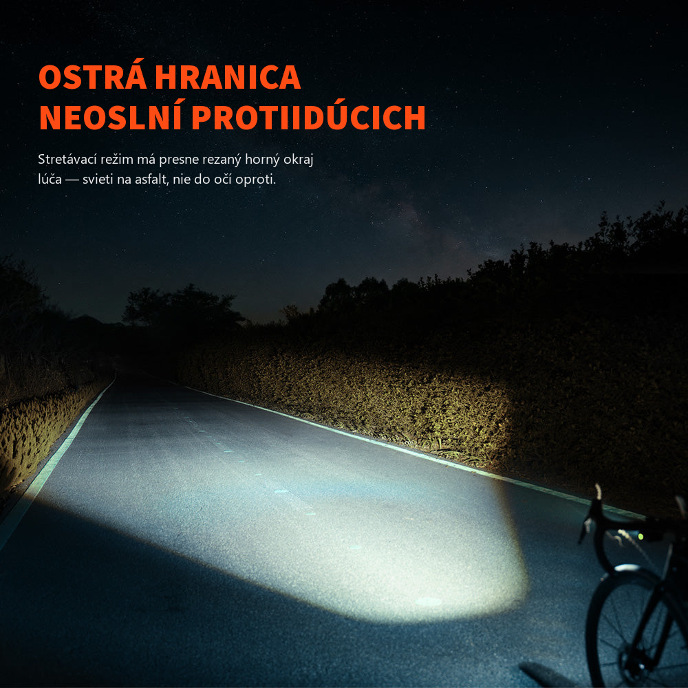 Nočná cesta osvetlená stretávacím režimom Magicshine HORI 1300 PRO s ostrou hranicou lúča