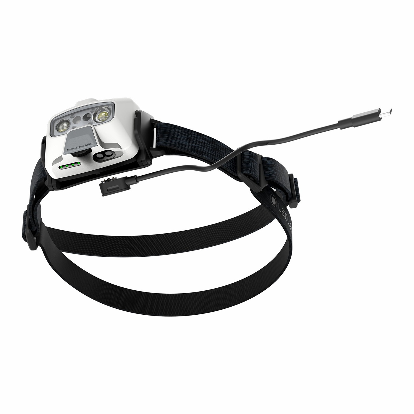 Ledlenser HF6R Core biela — štyri zelené kontrolky batérie a magnetická koncovka nabíjacieho kábla USB-C