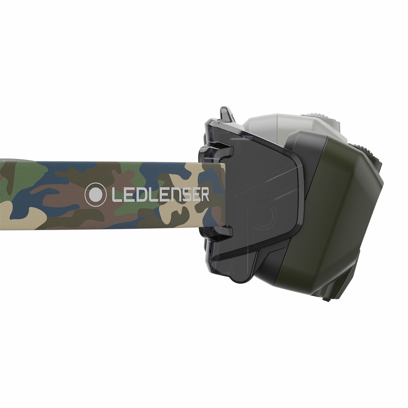 Ledlenser HF8R Core RGB kamufláž — detail kĺbu bočného držiaka, hlava čelovky sklopená nadol, popruh s logom Ledlenser