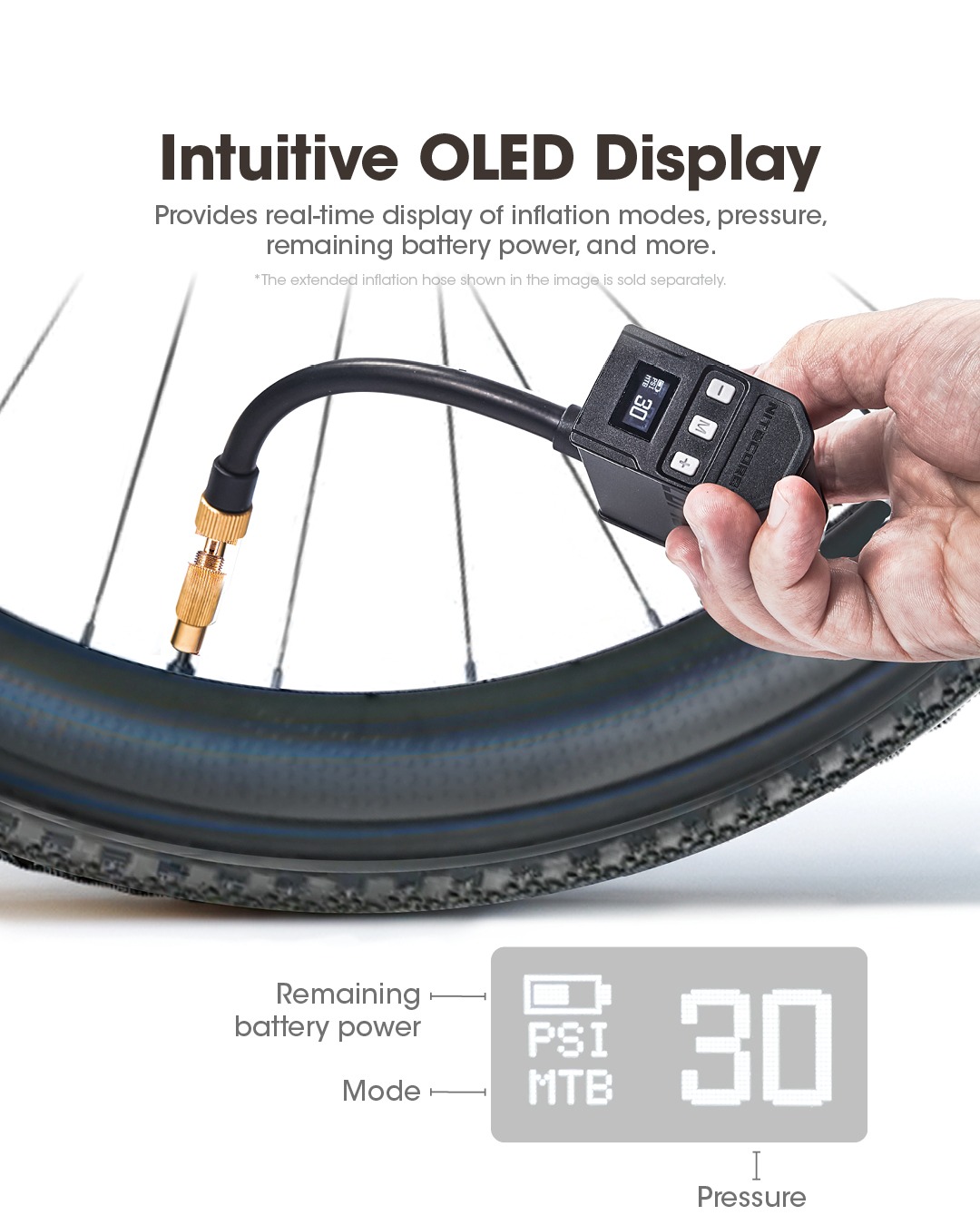 NITECORE EBP10 mini a jeho OLED displej pri ráfiku horského bicykla — režim MTB, tlak 30 psi a stav batérie