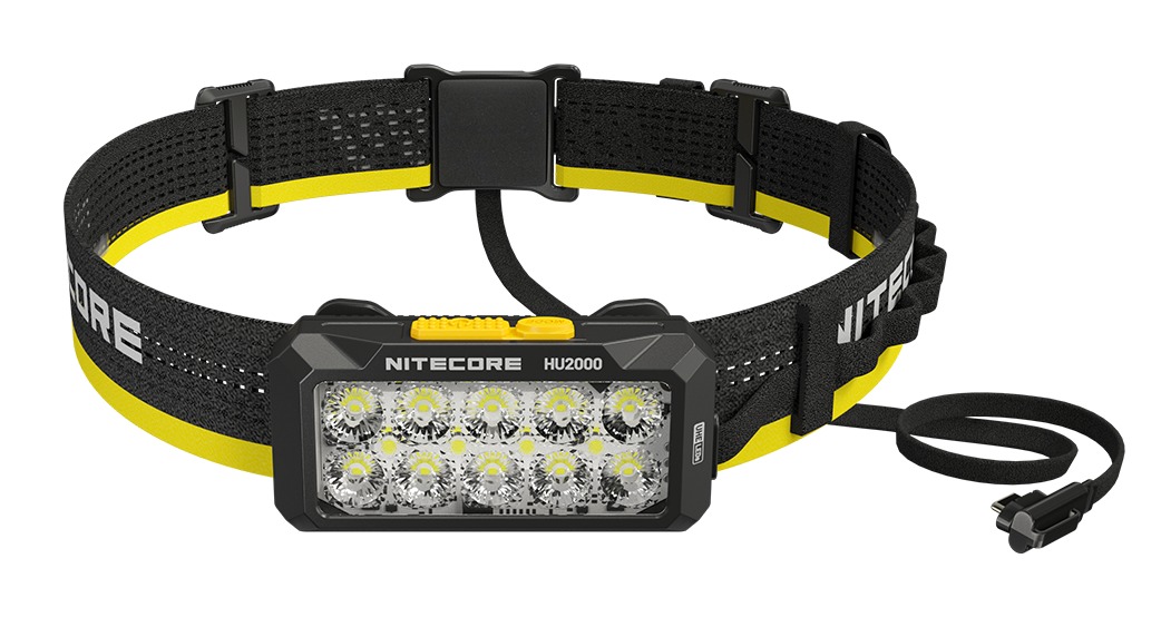 NITECORE HU2000 spredu – široký panel s desiatimi LED UHE na čierno-žltej čelenke s predlžovacím káblom USB-C