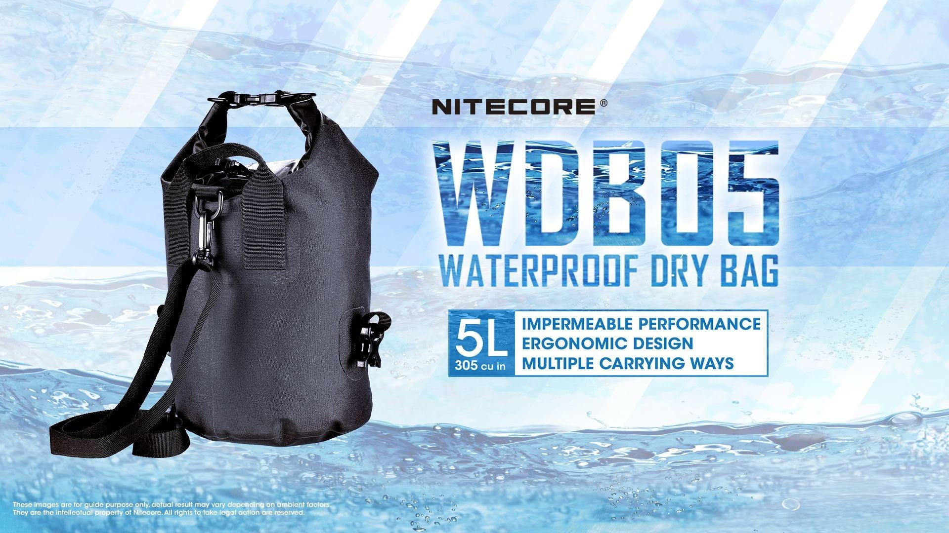 NITECORE WDB05 vodotesný dry bag 5 l na hladine — oficiálna grafika výrobcu s objemom 5 l a 305 cu in