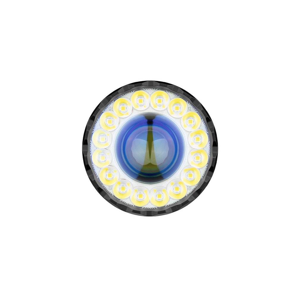 Olight Marauder 3 čelo – kruh bielych floodlight LED okolo veľkej šošovky spotlightu s modrým odleskom