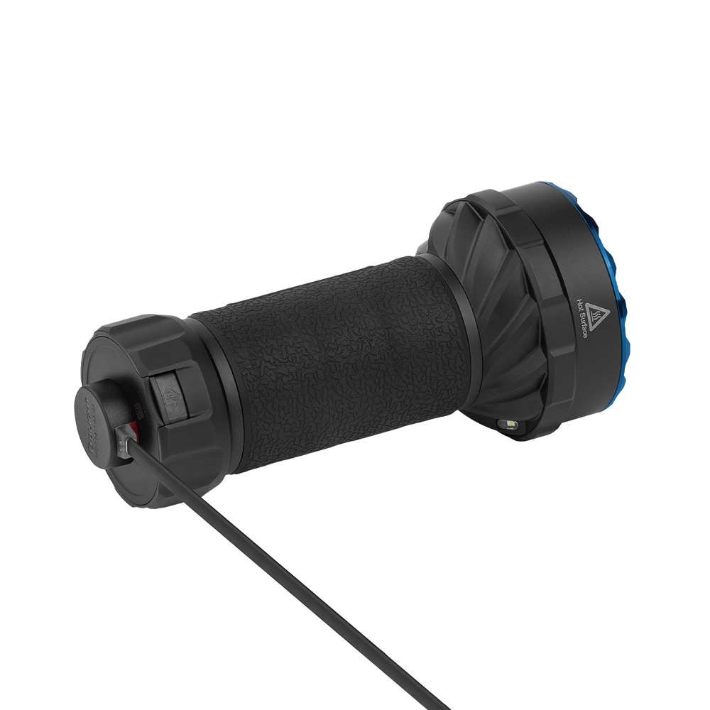 Olight Marauder Mini 2 koncovka s magnetickým káblom MCC3 a červenou kontrolkou, zatvorený port USB-C a štítok Hot Surface