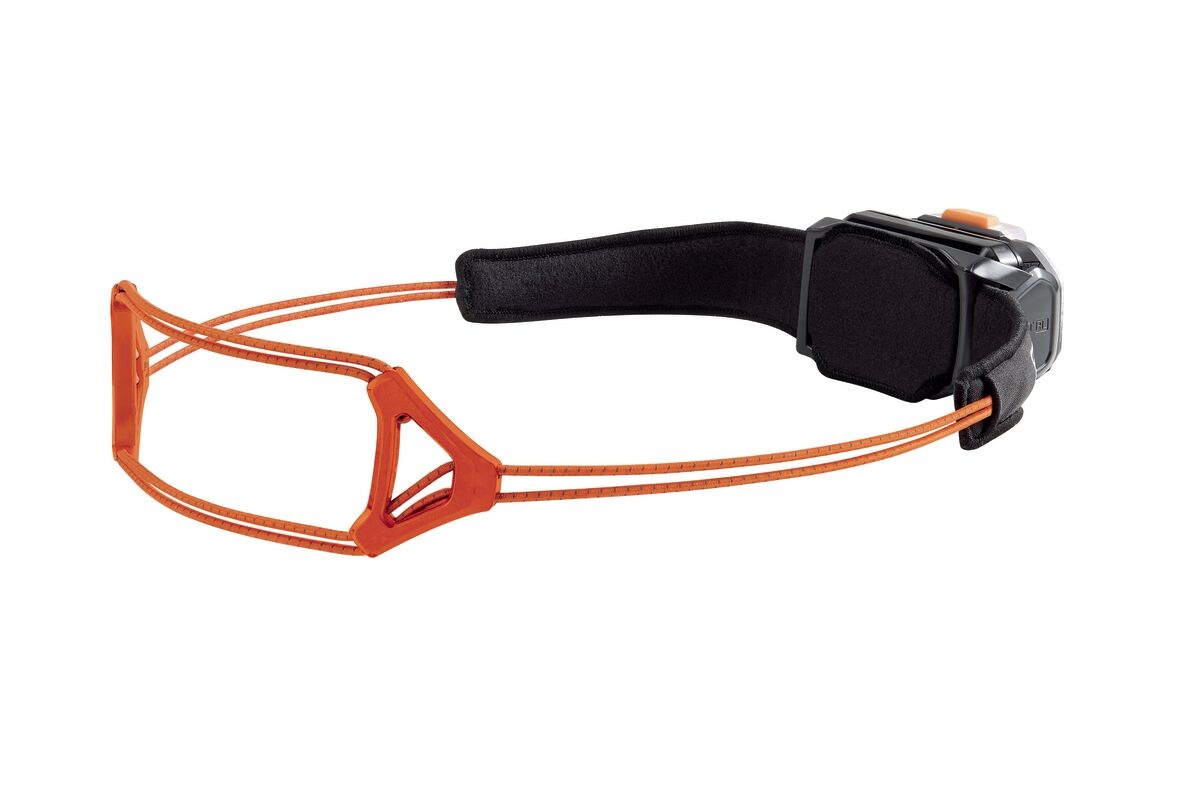 Petzl SWIFT RL zboku — roztiahnutý ultratenký pásik s nasadenou komfortnou výstužou a telom čelovky