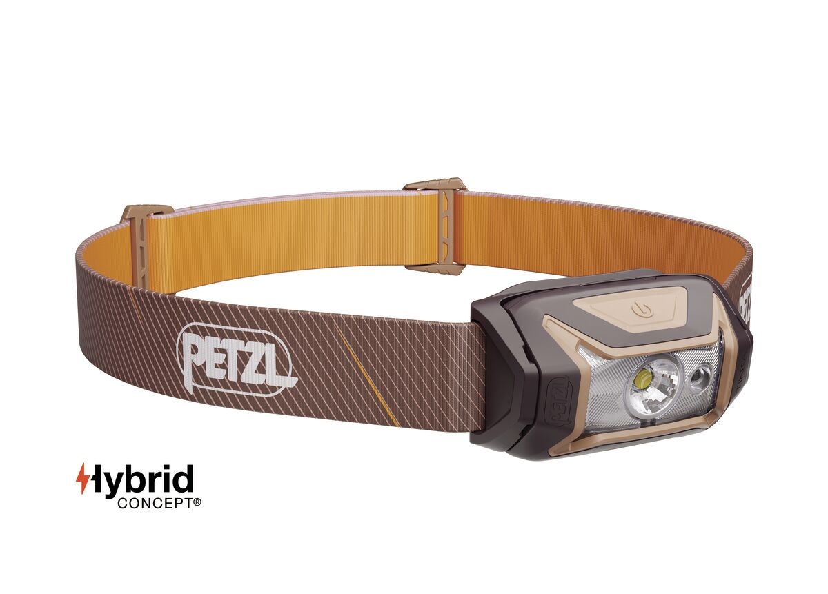 Petzl TIKKA 2025 v hnedej farbe — čelovka s hlavovým pásikom