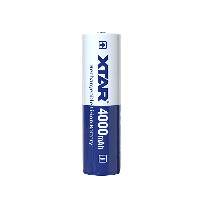 XTAR 18650 4000 mAh – samostatný chránený nabíjateľný článok na bielom pozadí s vyvýšeným kladným pólom.