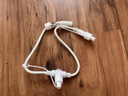Rozbočovací T kabel pro LED světelné řetězy MAXILEB bílý