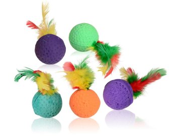 Pěnový míček s peřím
