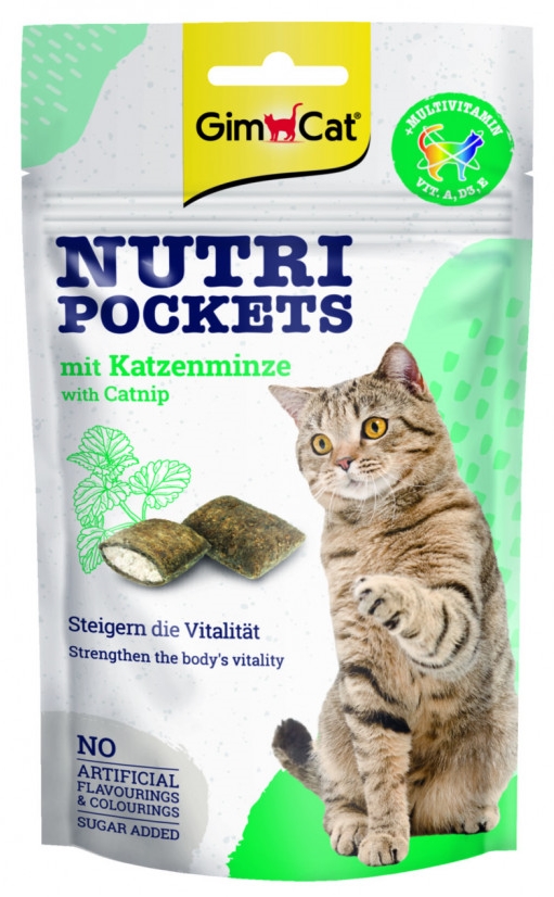 GimCat Nutri Pockets catnip a vitamíny - pamlsky pro kočky 60 g