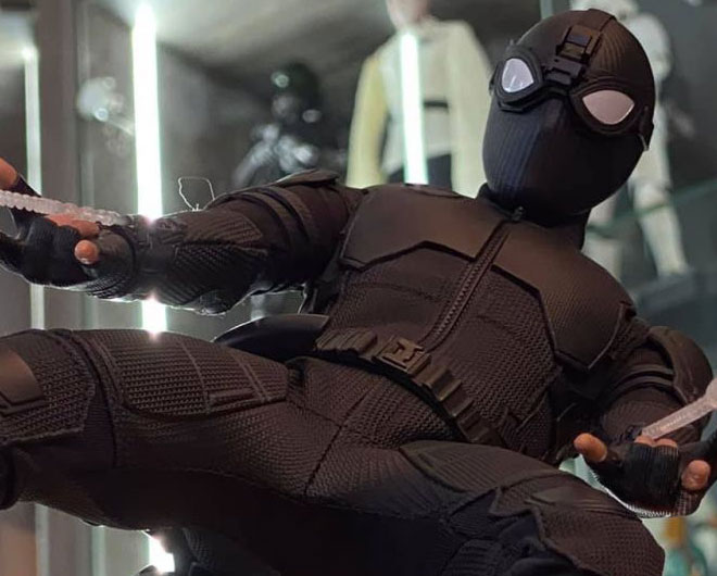 Spider-man: Far From Home - Stealth Suit (Deluxe version)