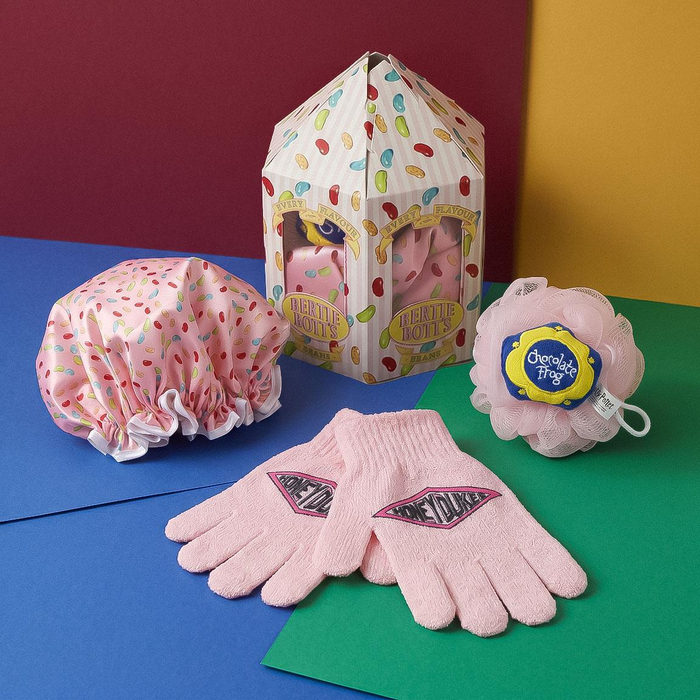 Harry Potter Honeydukes bath set in a box shaped like Bertie Bott's Every Flavour Beans | Svetkouzel.com