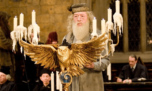 Mihael Gambon - Albus Brumbál 
