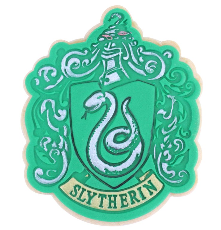 Slytherin cookie cutter detail