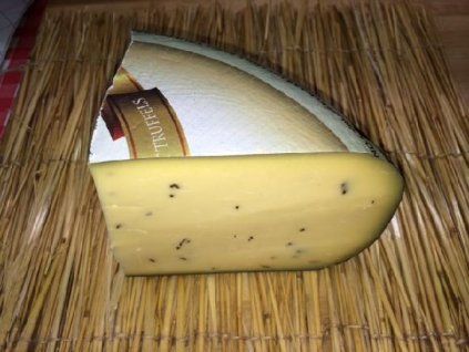 Gouda s černým lanýžem