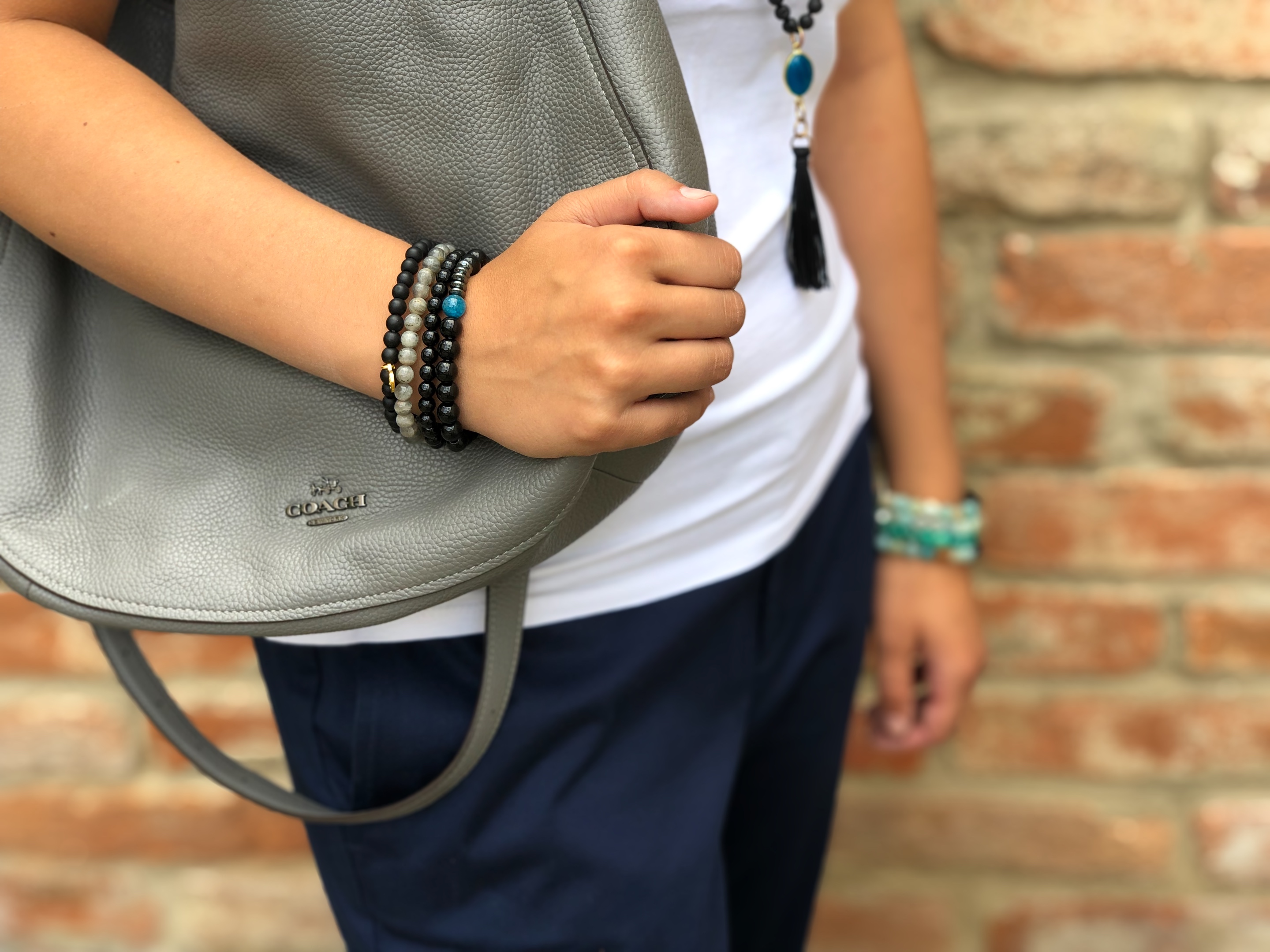 Vybíráme z vašich dotazů: „Mohu kombinovat různé přívěsky a náramky z minerálů“?