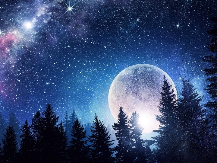 Listopadový úplněk přinese intenzivní energie, které vynesou na povrch silná životní témata