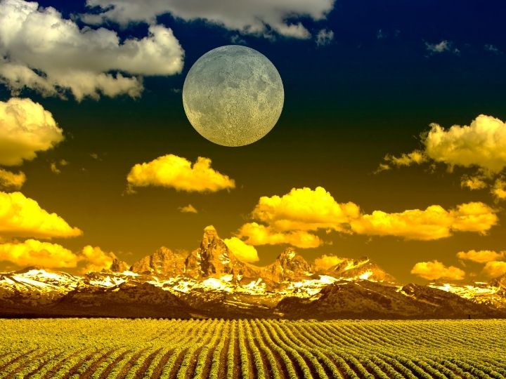 Velký úplněk v září přinese silné vibrace a hojnost. Nenechte si ho utéct!