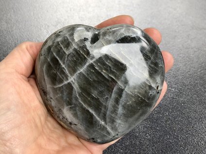 srdce z minerálů, labradorit šedý srdce