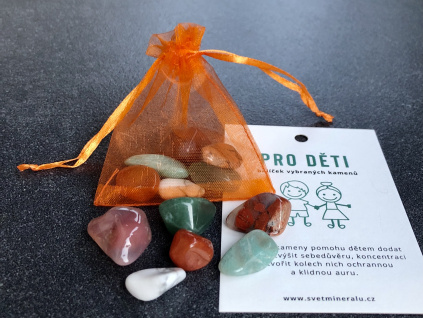 18717 balicek mineralu pro deti