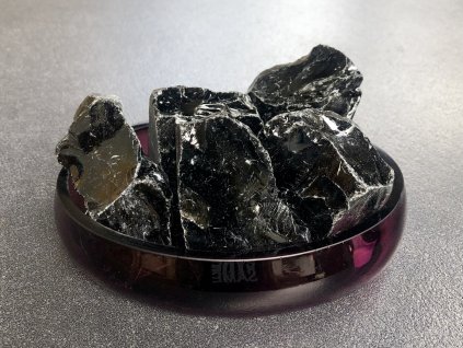 surové minerály, obsidián černý surový