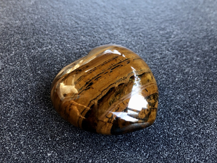 27466 srdce z mineralu tygri oko srdce