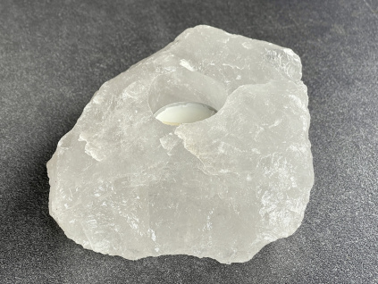 29844 svicny z mineralu kristal surovy svicen v aa kvalite